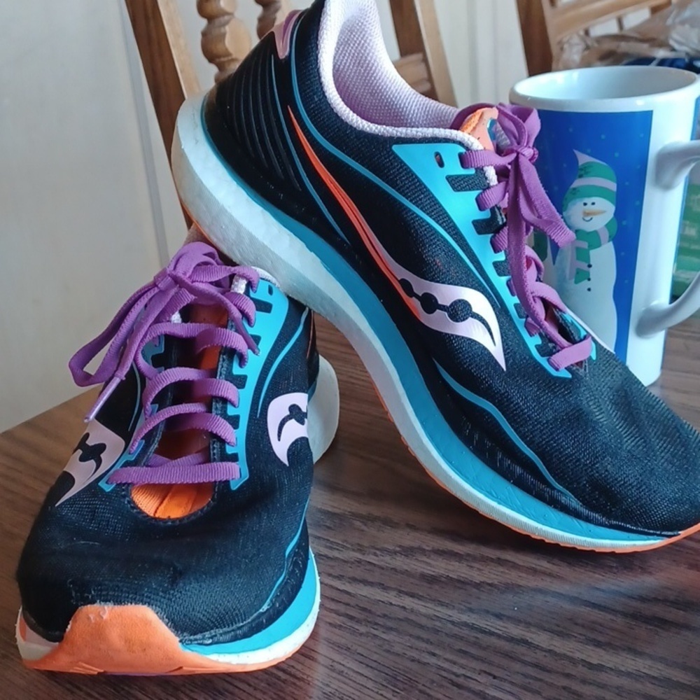 Saucony S1059725 Womens Endorphin Speed Road Running Sneakers Shoes Size 9.5